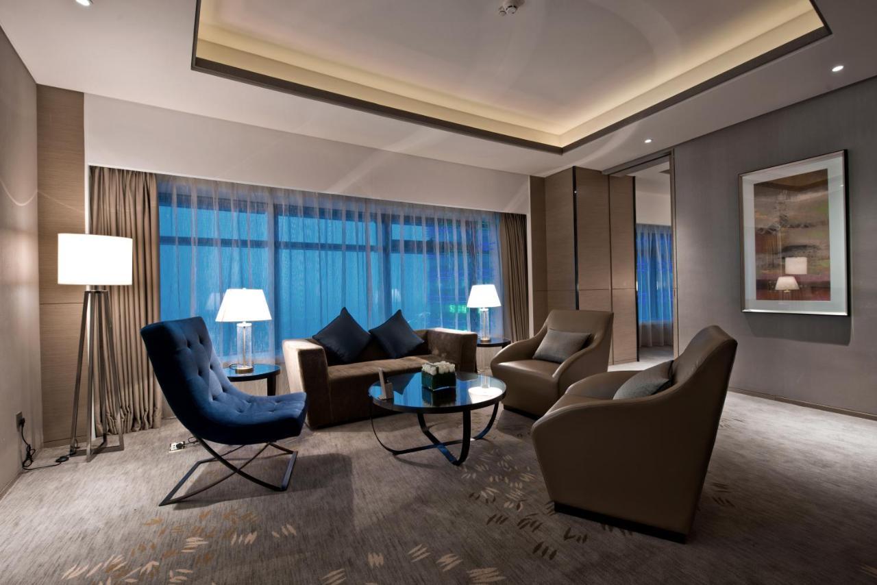 Pullman Shanghai Xuhui Экстерьер фото